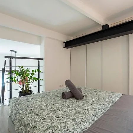 شقة Unique 2 Biens En 1, Clim, Moderne, A 300m