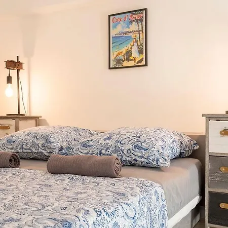 شقة Unique 2 Biens En 1, Clim, Moderne, A 300m نيس